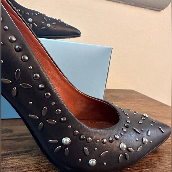 Coach prairie rivet eagerly 4” studded pumps size 6.5 - Picture 13 of 15